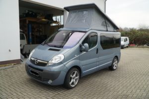 vivaro-traffic-talento-b4f-aufstelldach-bus4fun