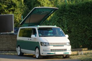 Bus4Fun ...vom T6 Transporter zum individuellem StyleCamper 1 vw-t6-stylecamper-camper-bus4fun-schraeg-vorne-b4f-aufstelldach-MeerSicht
